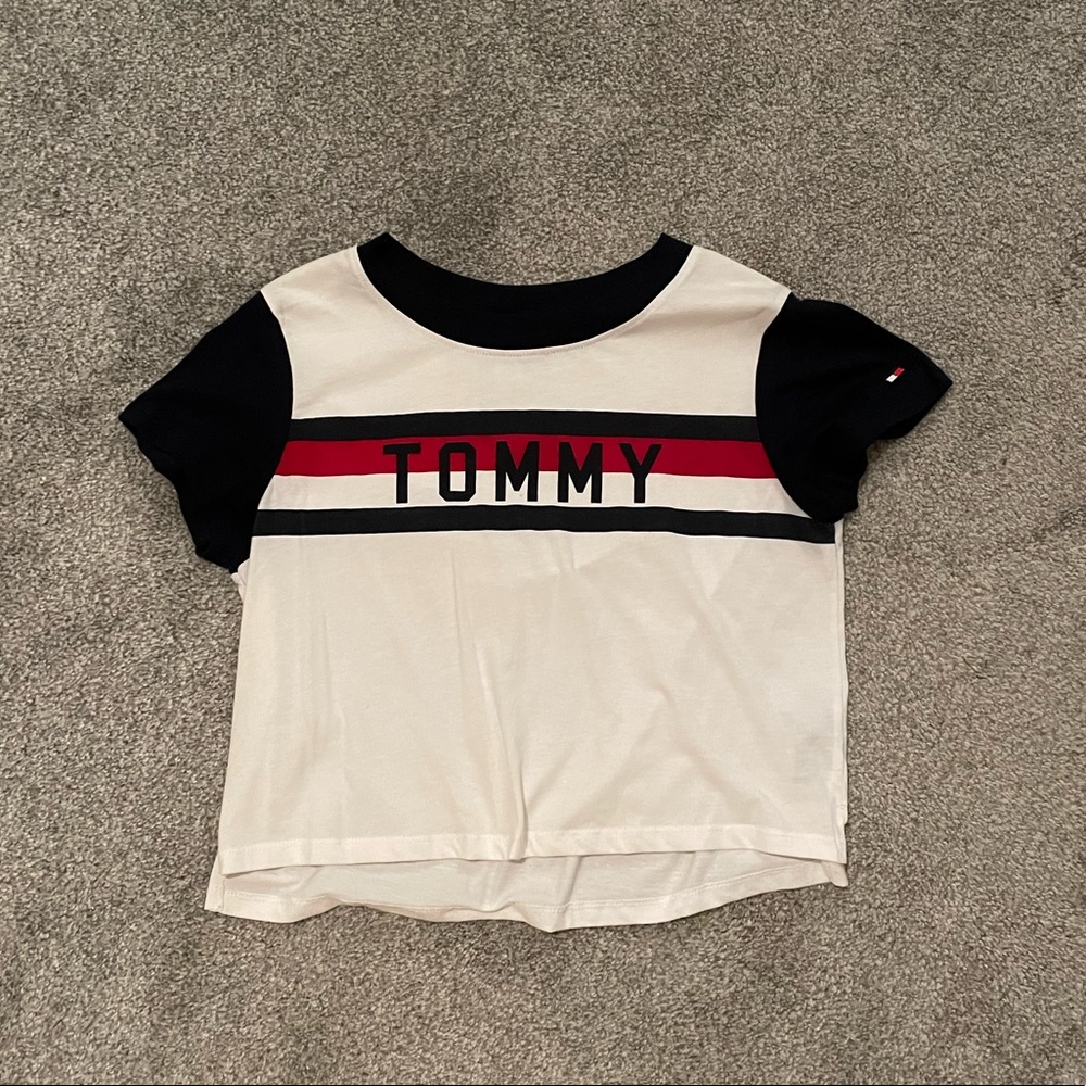 Tommy Hilfiger cropped Tshirt